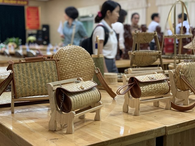 Đồ gỗ Việt thâm nhập thị trường châu Âu